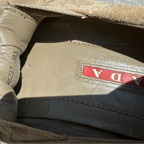 Prada shoes - Picture 3 of 3